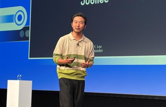Jason Lee